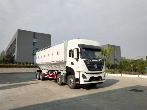 30 Tons Pig Feed Transport Truck