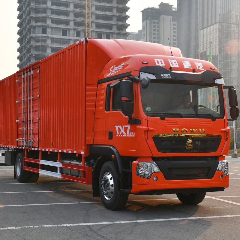 Sinotruk HOWO TX7 PRO Flagship Edition, diésel de 6,9 ​​L, 290 caballos de fuerza, 4x2, transmisión automática Sinotruk AMT de 10 velocidades, camión caja de 9,6 metros