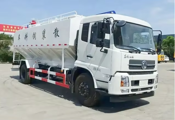 Camión cisterna de alimento a granel de 20 cbm Dongfeng, camión de transporte de alimento para pollos de 10 toneladas, a la venta