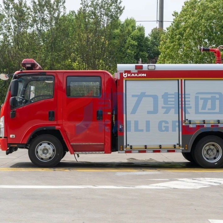 Camión de bomberos de espuma Kailifeng Isuzu 700P de 4 metros cúbicos
