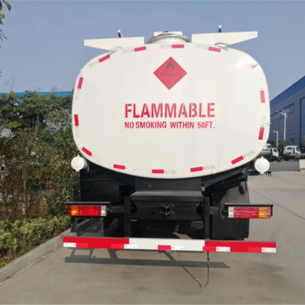 Camión cisterna de petróleo SHANCMAN F3000 6X4, 10 ruedas, 25 cbm