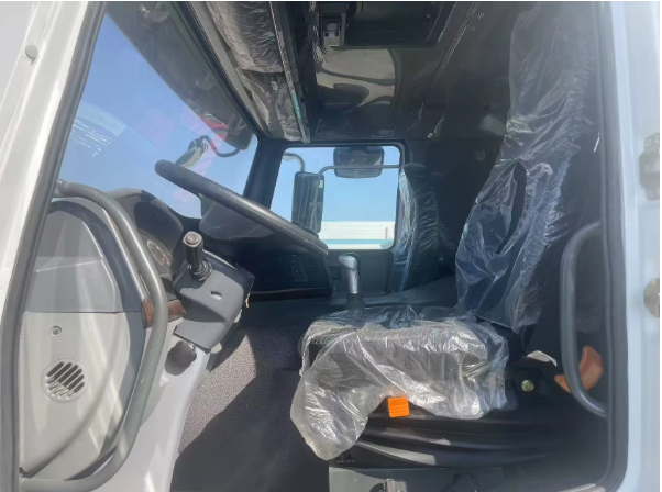 Camión cisterna de combustible HOWO 6X4 22CBM Euro 3 para transporte de petróleo
