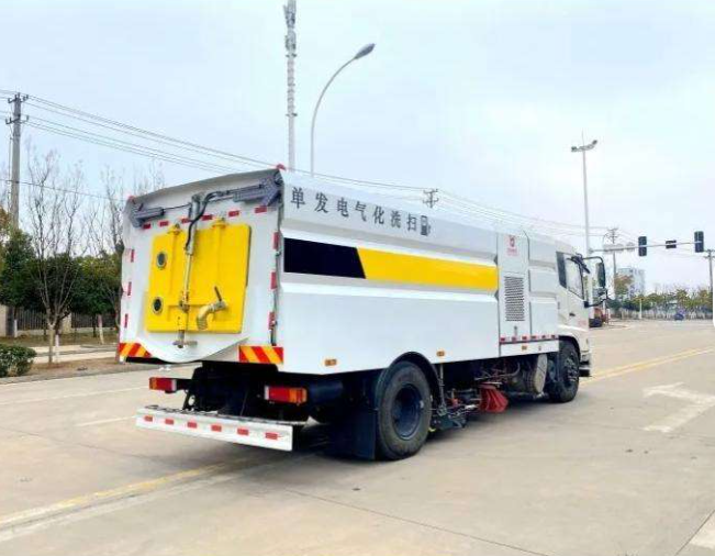 Vehículo de limpieza de un solo motor de 17 m³