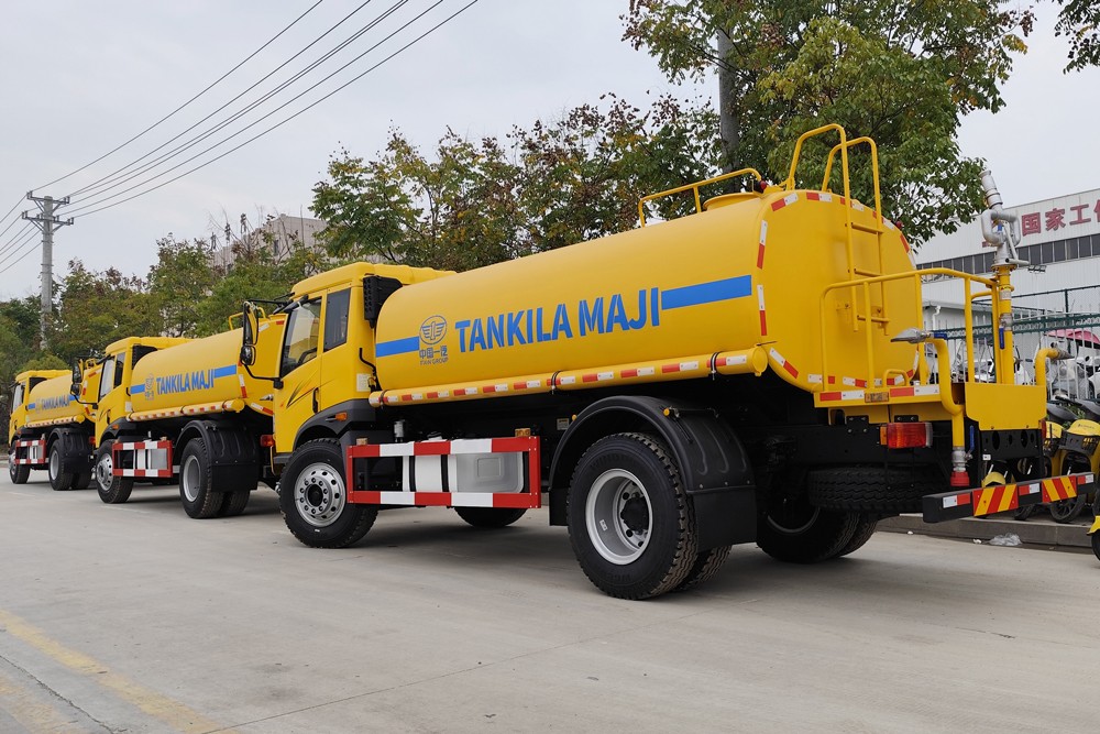 12m³ Water Sprinkler Truck