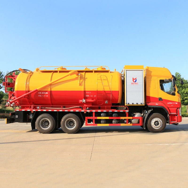 Liuqi 6*4 high pressure cleaning at suction truck