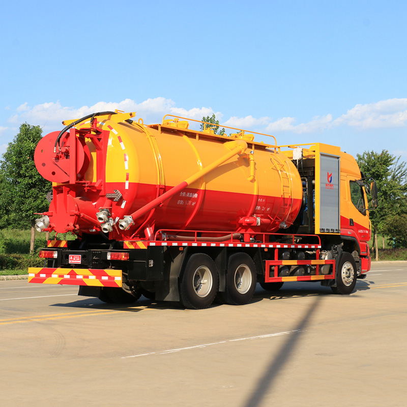 Liuqi 6*4 high pressure cleaning at suction truck