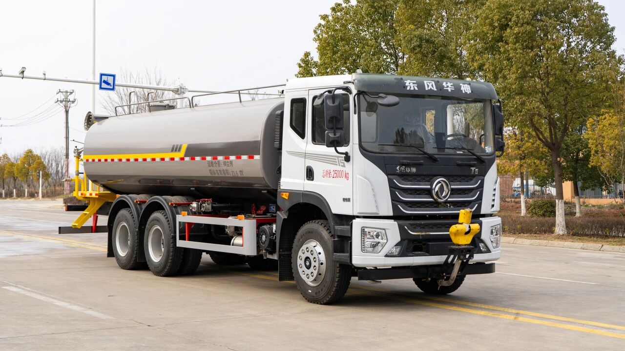water tank truck