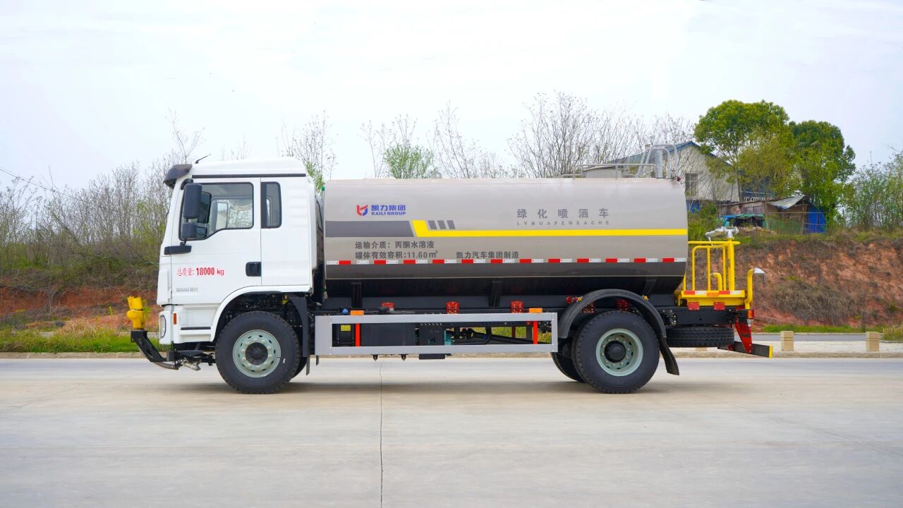 Water Truck
