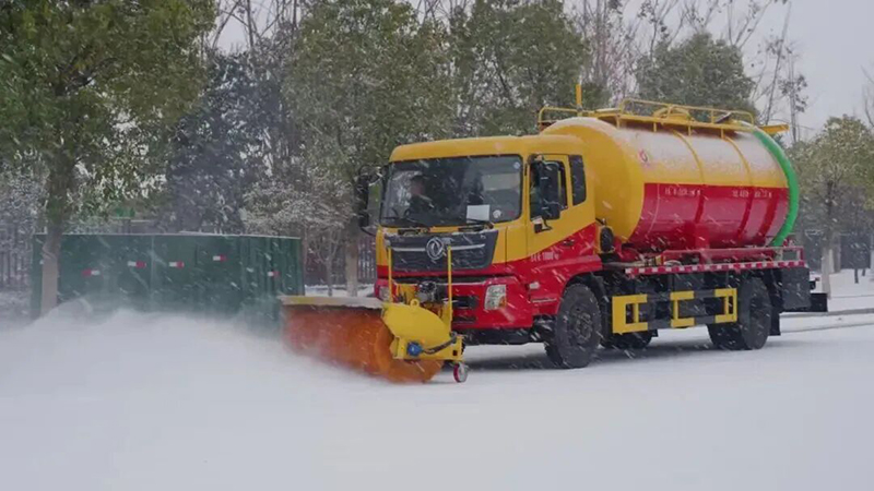 Snowplow Truck Snowplow Truck