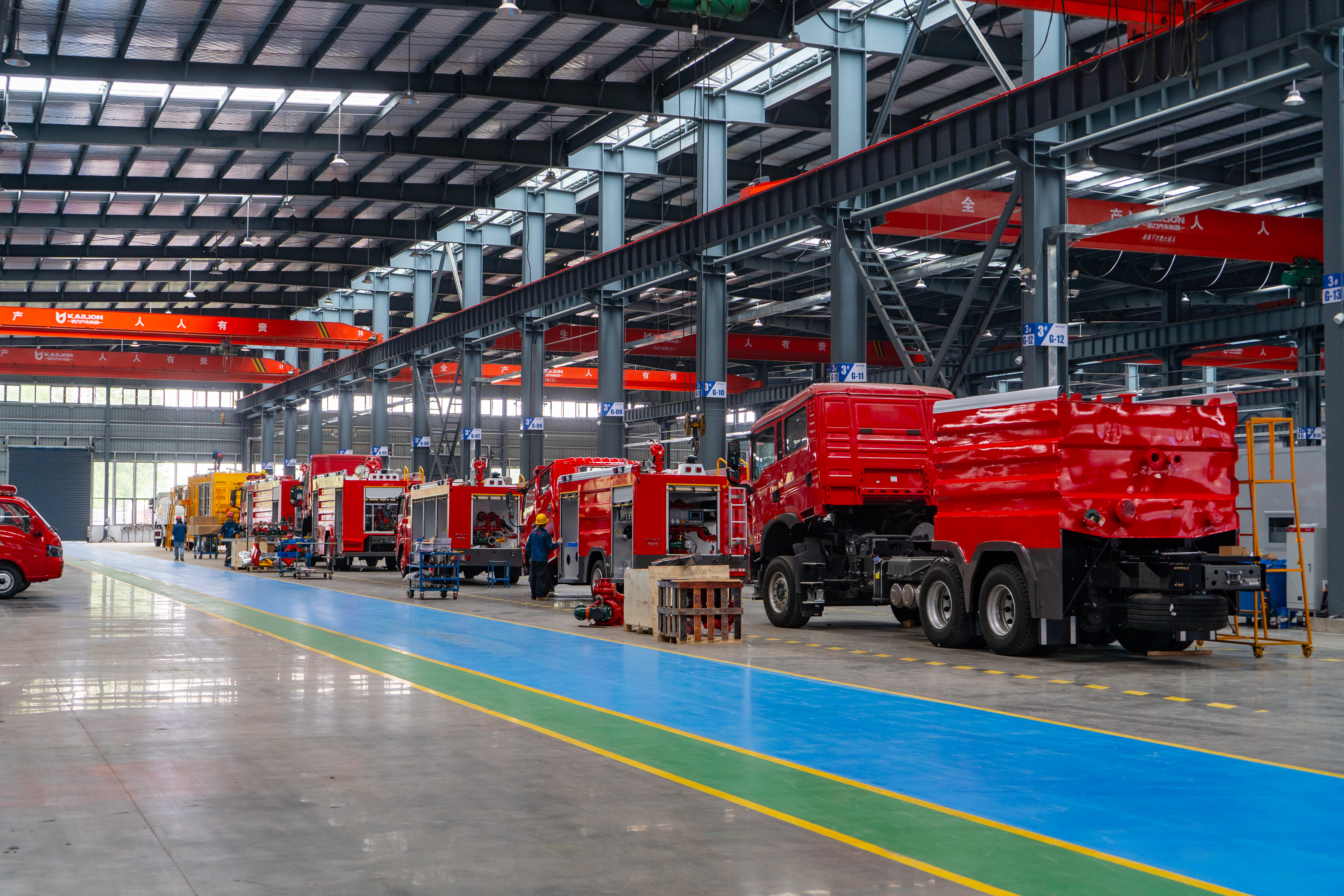 All-terrain Fire Sprinkler Vehicle