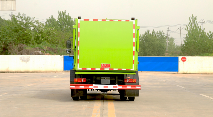 Truk Sampah Kompresi Pemuat Samping Kailifeng Huashen T3 9cbm – KLF5121ZZZE6