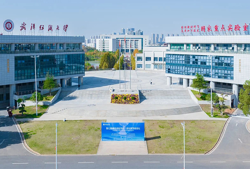 Airosd has provided hot water for wuhan textile university for ten years