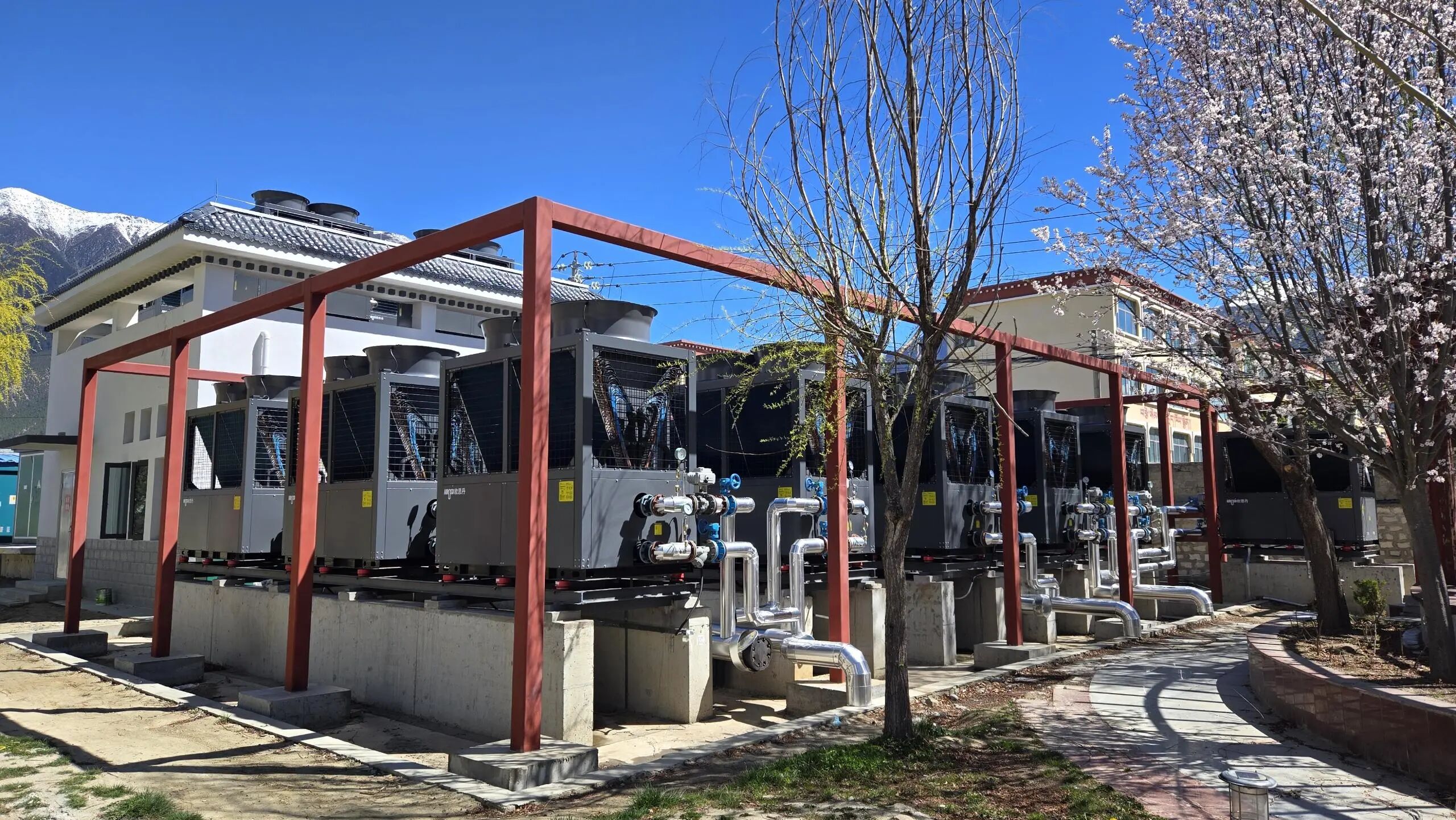 AIROSD sets 194,000m² Tibet school clean heat