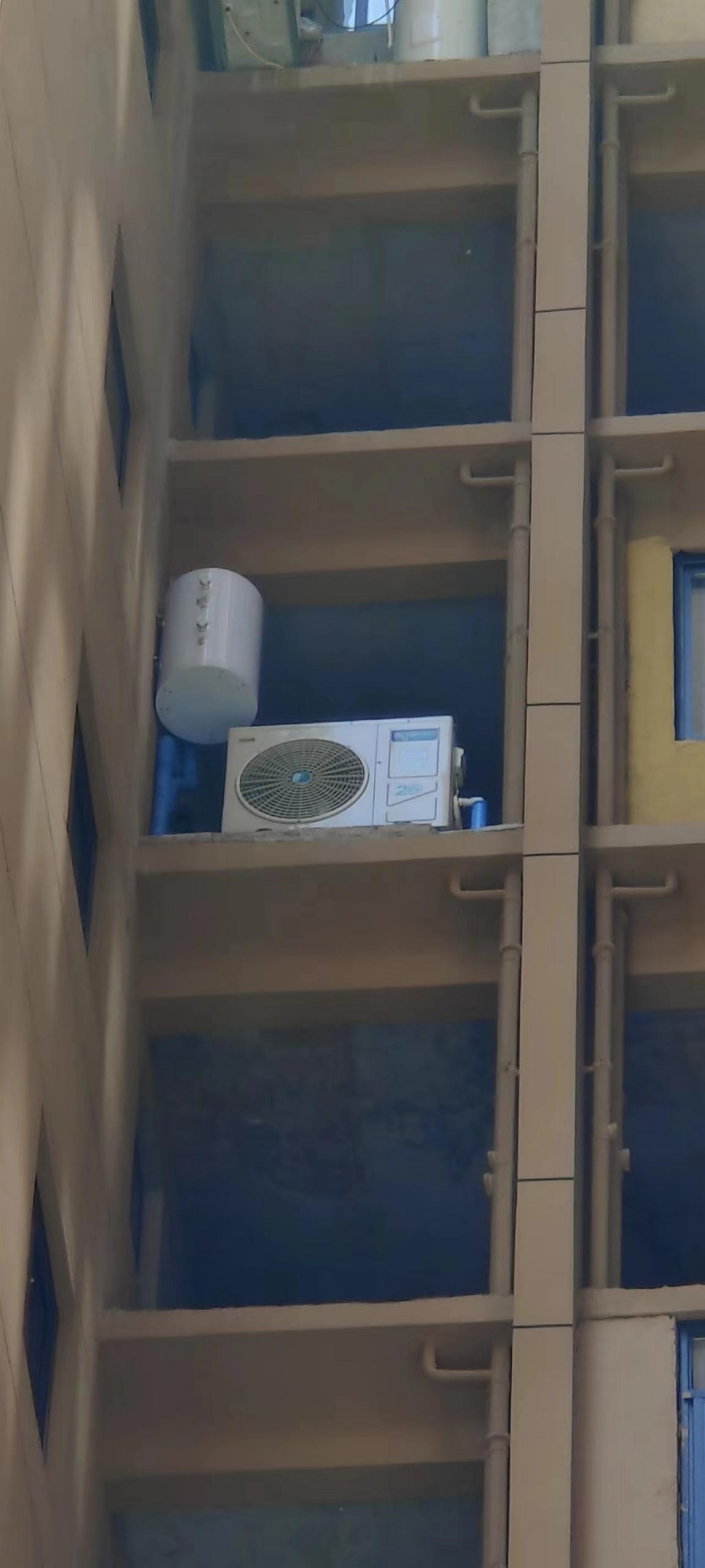 hot water heat pump