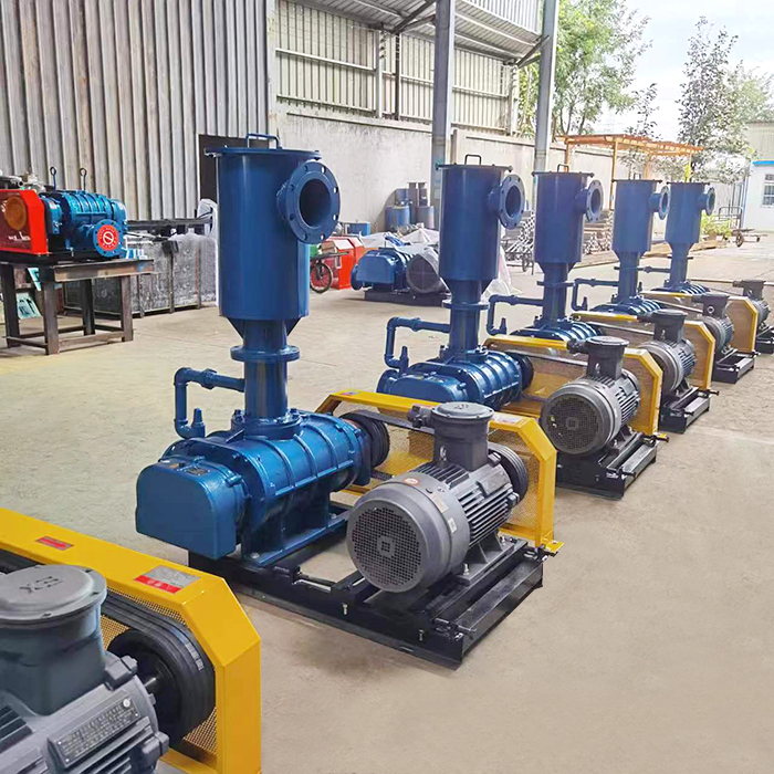 Roots fan for coal mine fly ash conveying