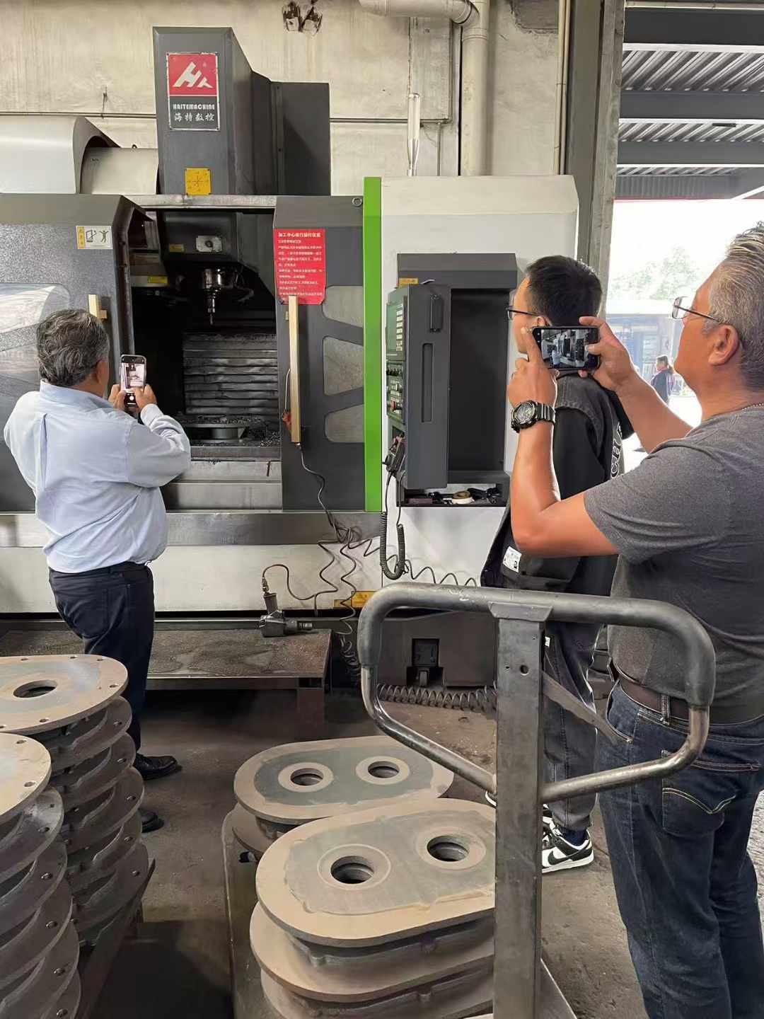 Stainless steel steam compressor