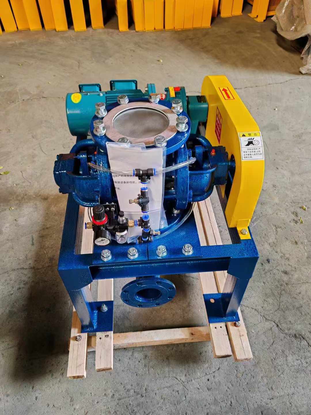 Stainless steel steam compressor