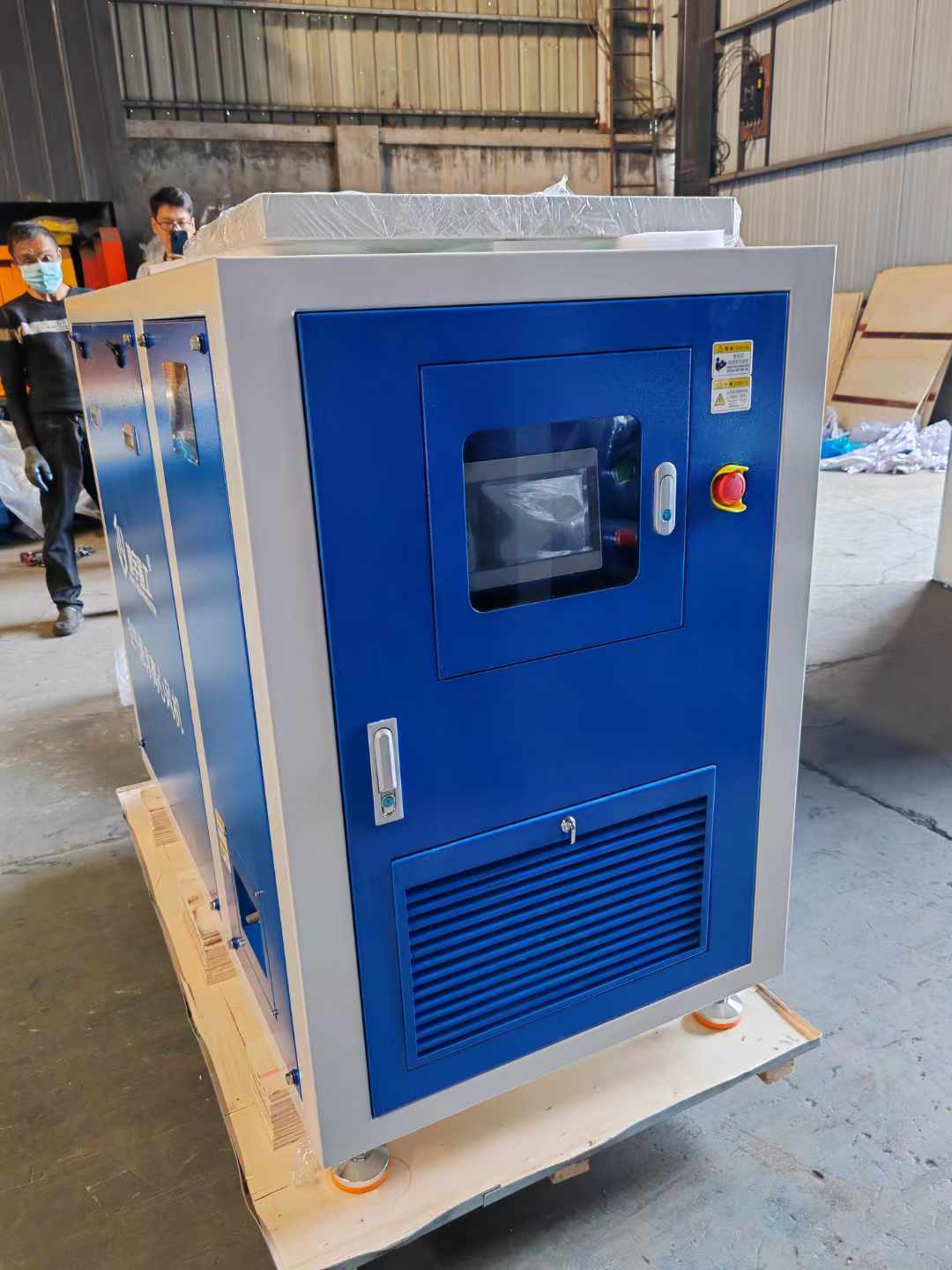 Stainless steel steam compressor