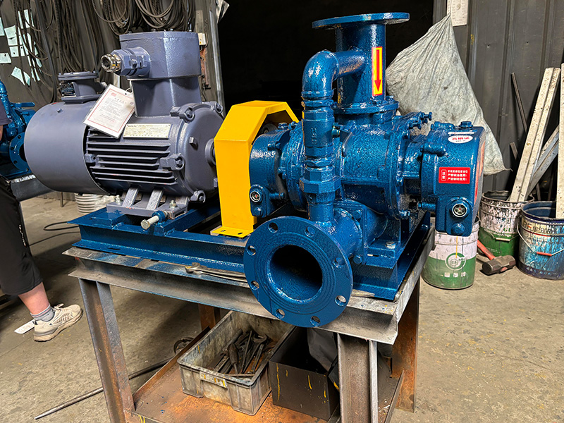 Low-noise Roots blower Low-noise Roots blower