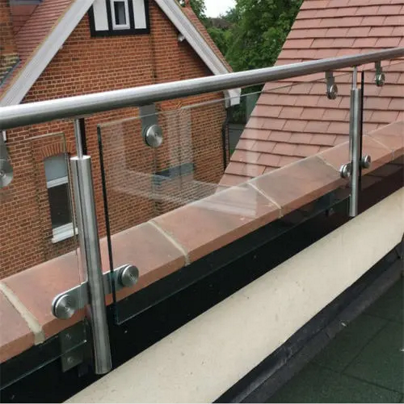Frameless Floor Mounted Glass Railing Laminated Glass