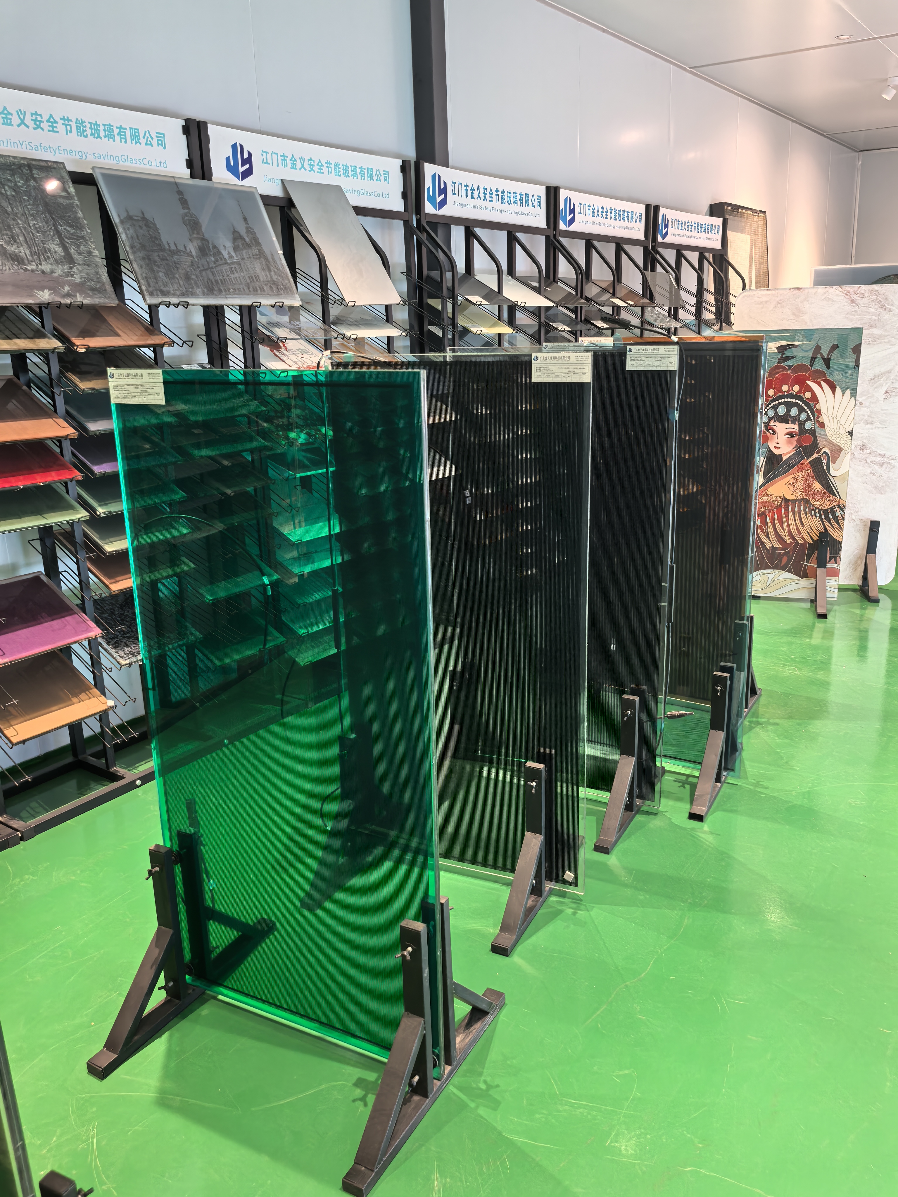 glass solar panels