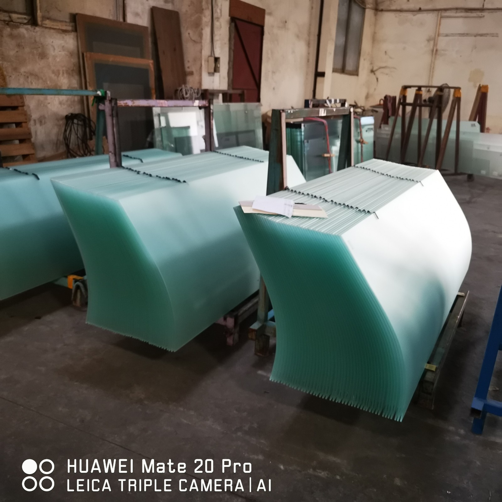 custom curved glass