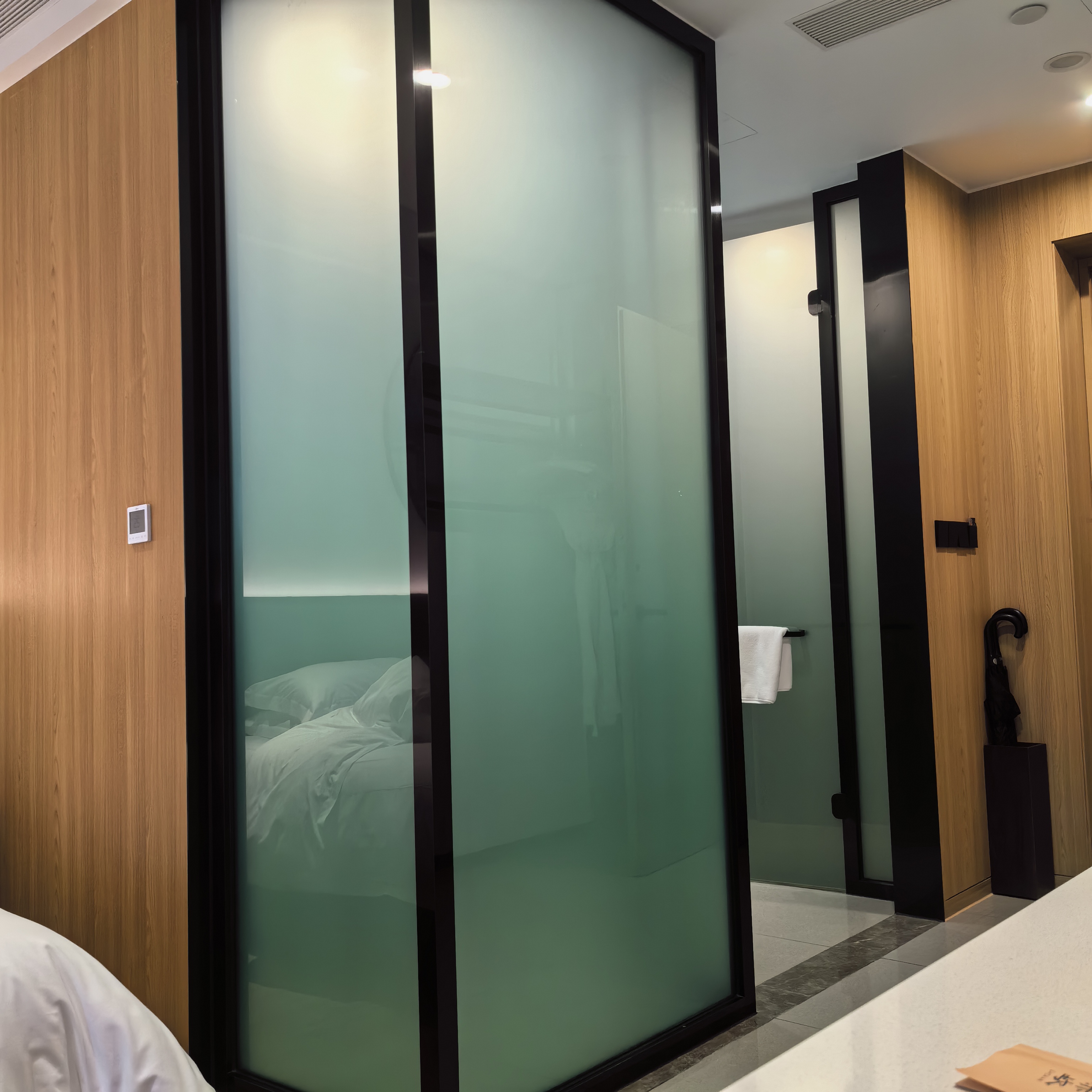 Tempered Gradient Printing Laminated Glass