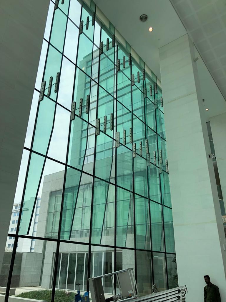 The Glass Industry in 2023: Tempered Glass and Building Glass Redefine Strength and Sustainability