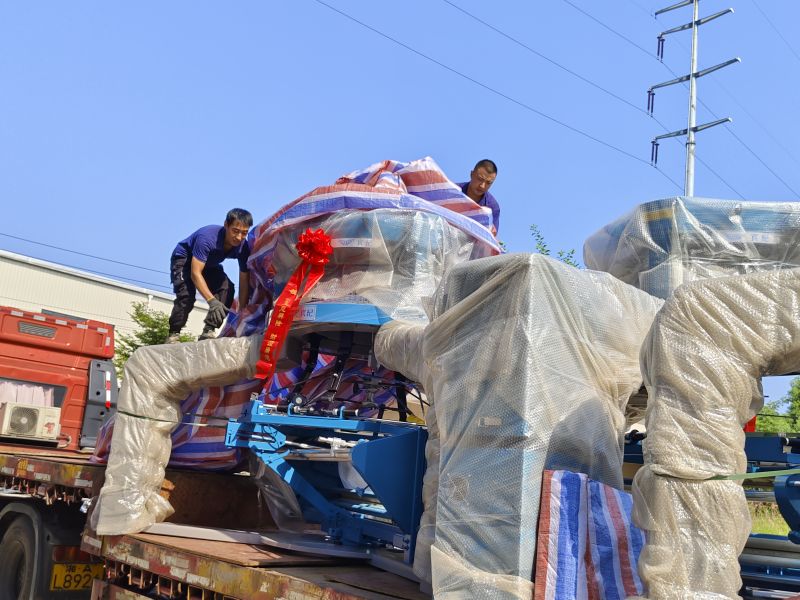 Introduction to Circular Knitting Machine