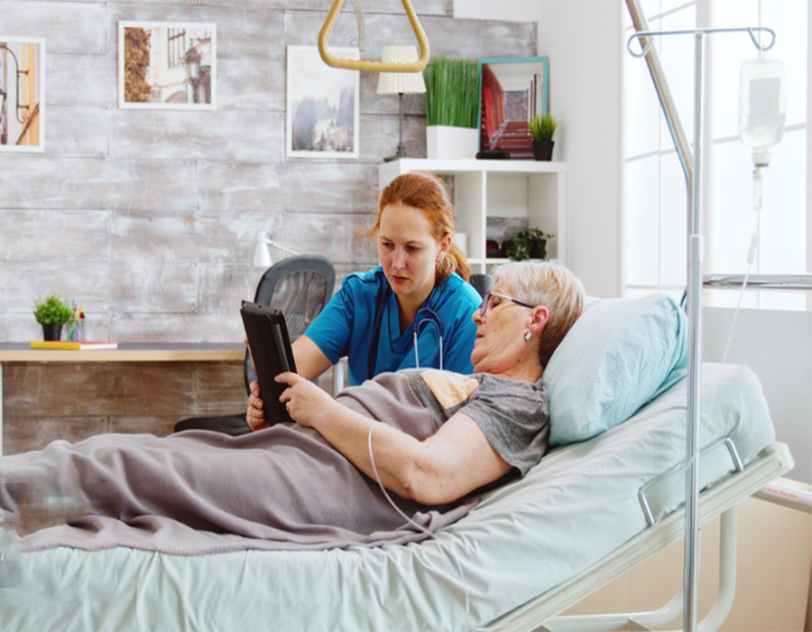 Low Full Electric Nursing Bed