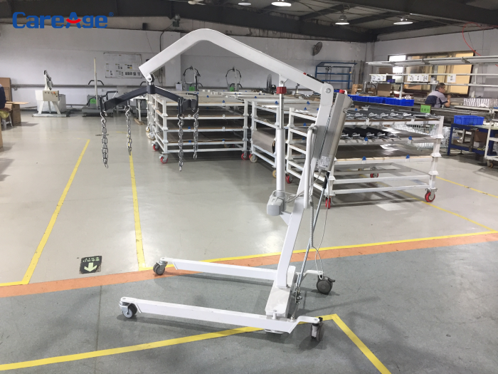 How CareAge Patient Lifts Improve Care Quality and Reduce Risks: A Focus on Hydraulic and Electric Solutions