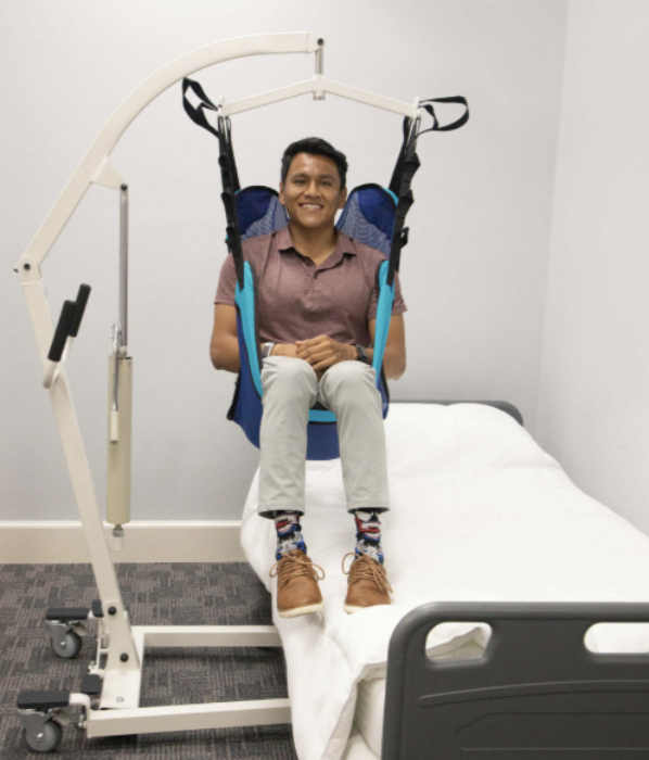 ‌How Patient Lifts Empower Individuals with Mobility Challenges: A Focus on Safety and Independence