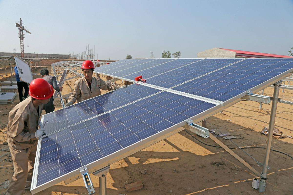 MPPT solar charge controller