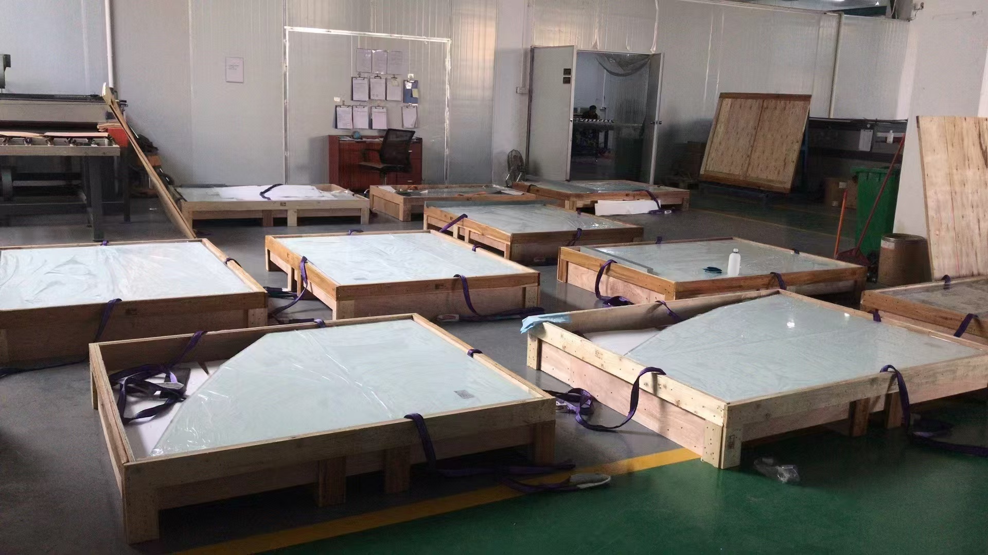 non-standard fireproof glass