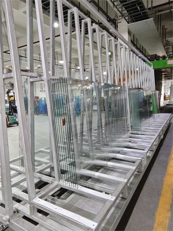 heat soaked tempered glass