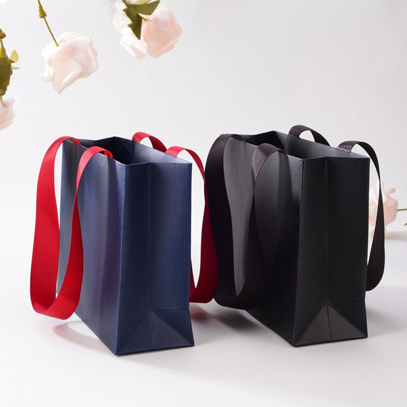 recycled kraft paper shopping bag with buyer's logo