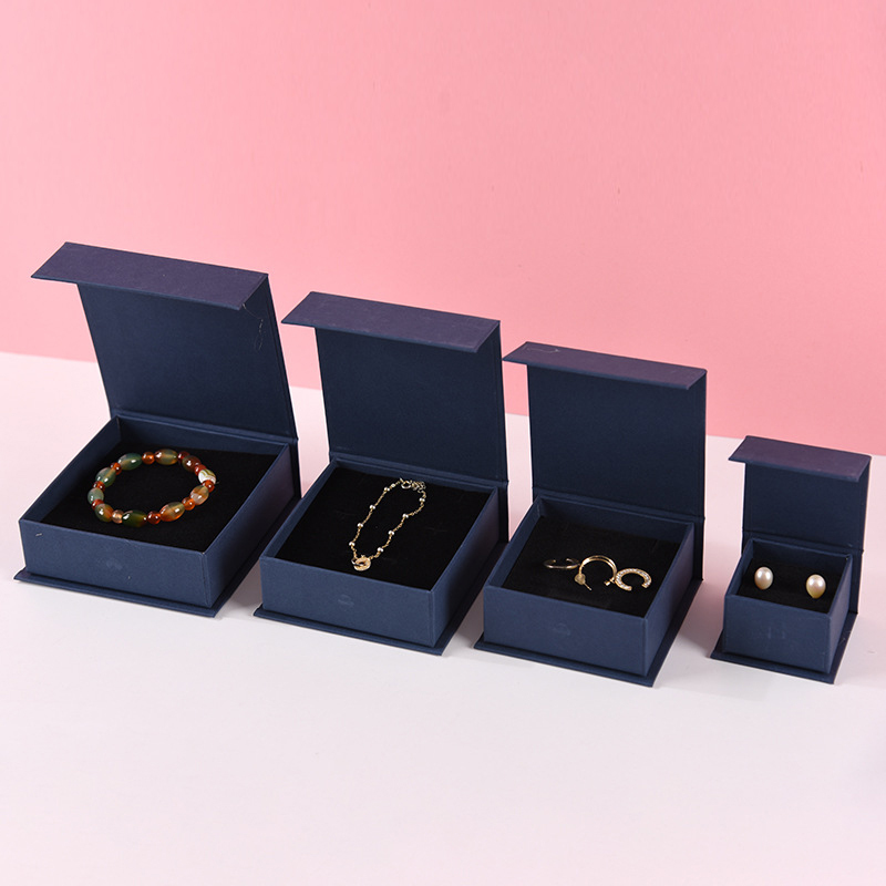 kemasan perhiasan gelang liontin cincin kotak magnet lipat