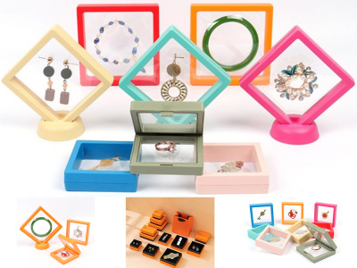 What Is an Earring Box?