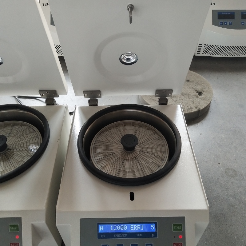 Blood bank High speed Hematocrit 12/24 12000rpm centrifuge