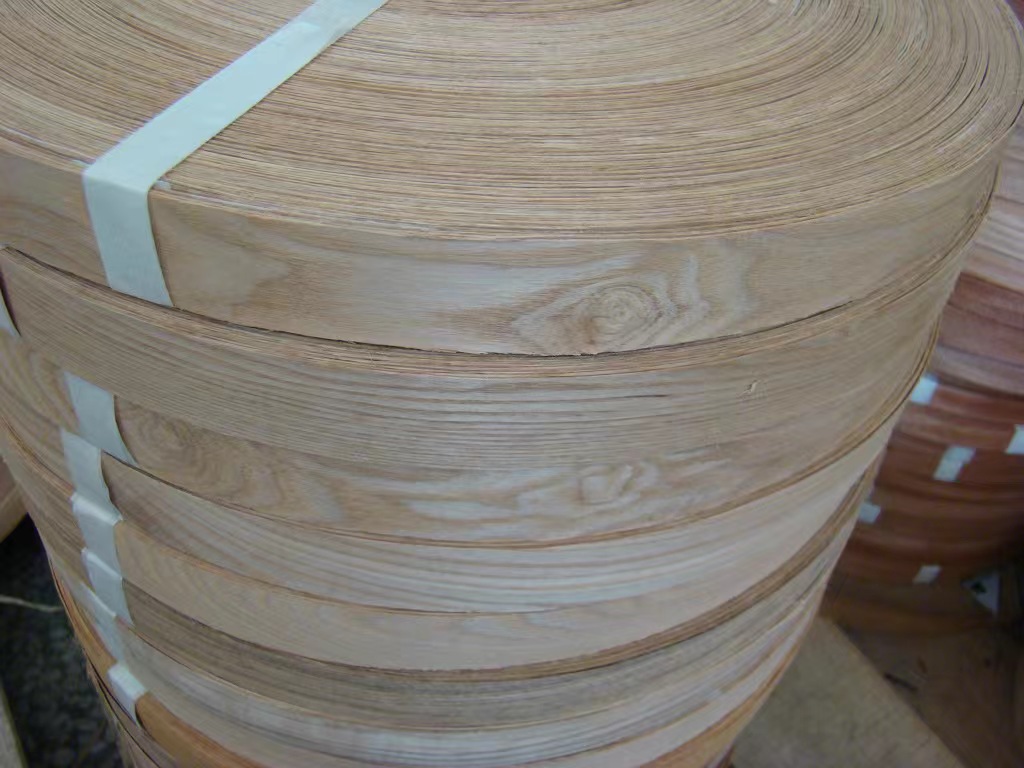 2 mm Solid wood edge banding for wardrobes