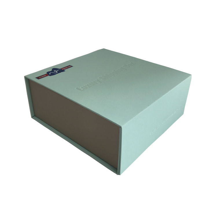 Custom Recycled Cardboard Gift Boxes Foldable Magnetic Closure Stamped Paperboard Eco-Friendly Stylish Packaging Paper Products