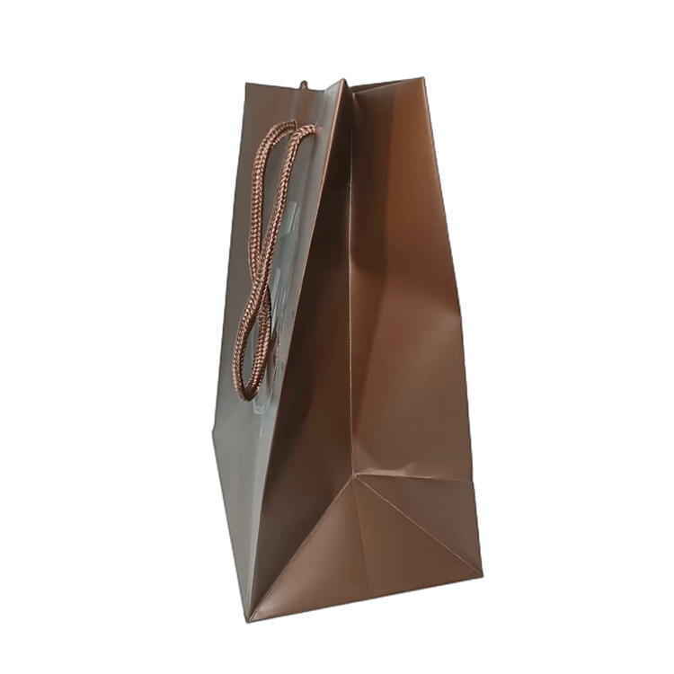 2023 new design custom brand bags cmyk Printed logo Eco friendly Birthday Gift Paper Bags