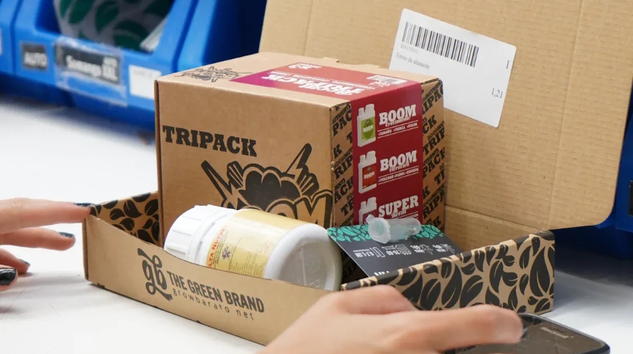 Boom du commerce électronique : comment les conceptions de boîtes en papier évoluent-elles pour la vente au détail en ligne et l'efficacité de l'expédition ?