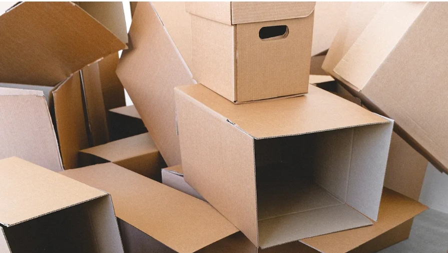 Volatilité des prix de la pâte à papier et risques liés à la chaîne d'approvisionnement : comment les fabricants de boîtes en papier gèrent-ils les défis liés aux matières premières ?