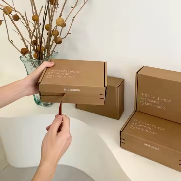 Customized Corrugated Cardboard Mailer Box Tear-Off Strip Zipper Tear-open Design Embossed Vanishing Printing Handling Options