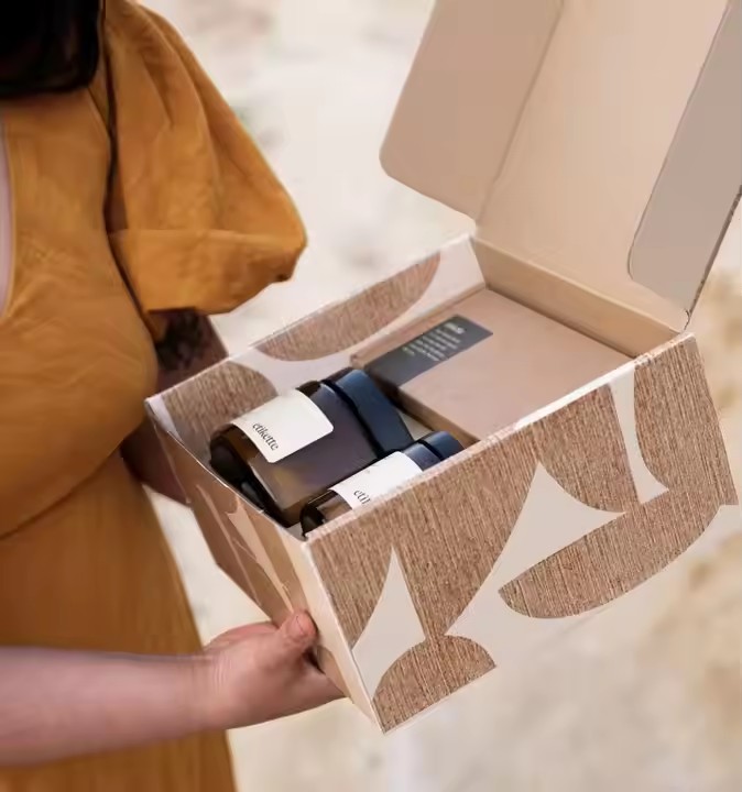 Corrugated Mailer Shipping Box for Candle Skin Care Rigid Packaging Box for Small Business