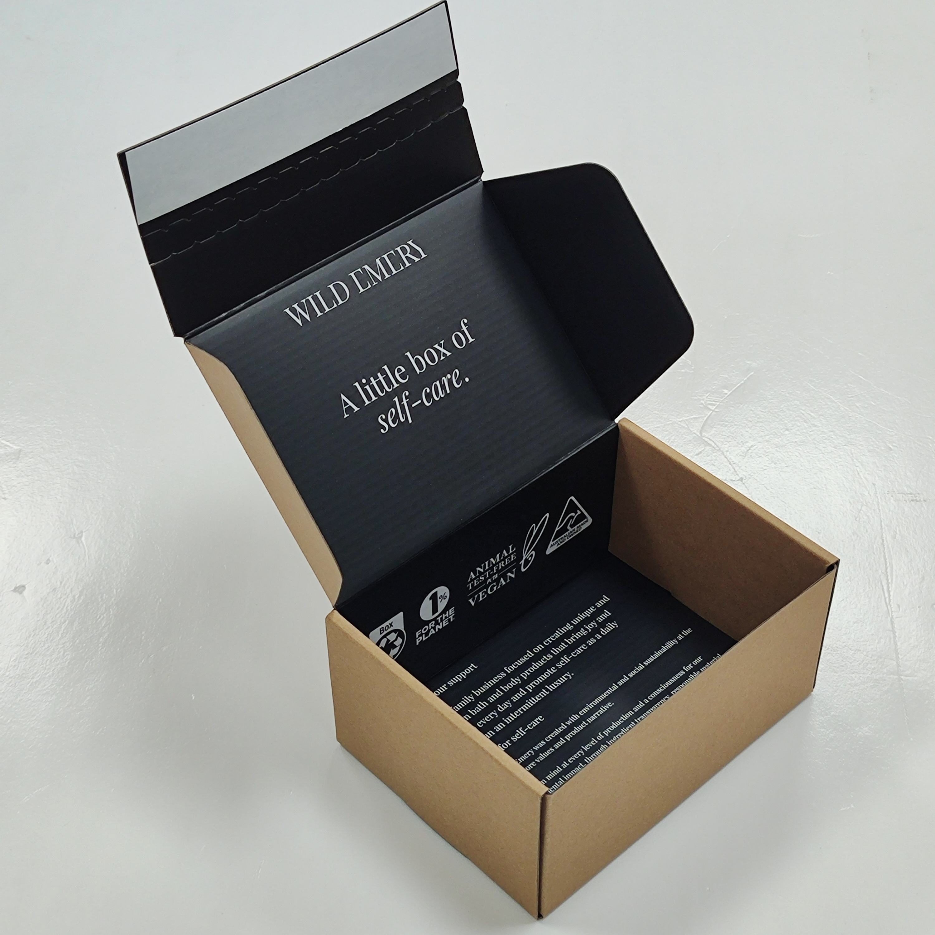 Reusable black Zipper Shipping Postal Box