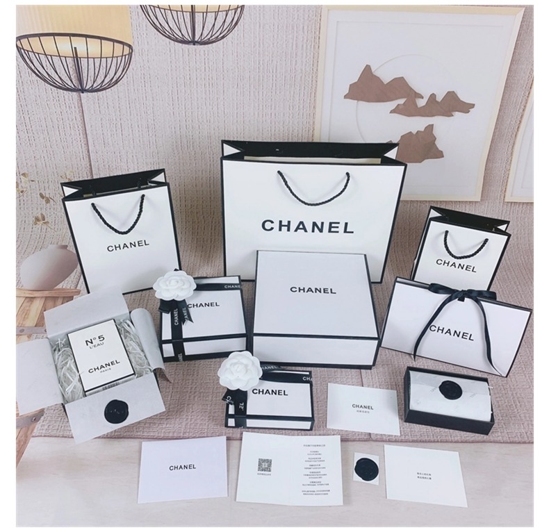 Retail Carry Handle Box Retail Carry Handle Box