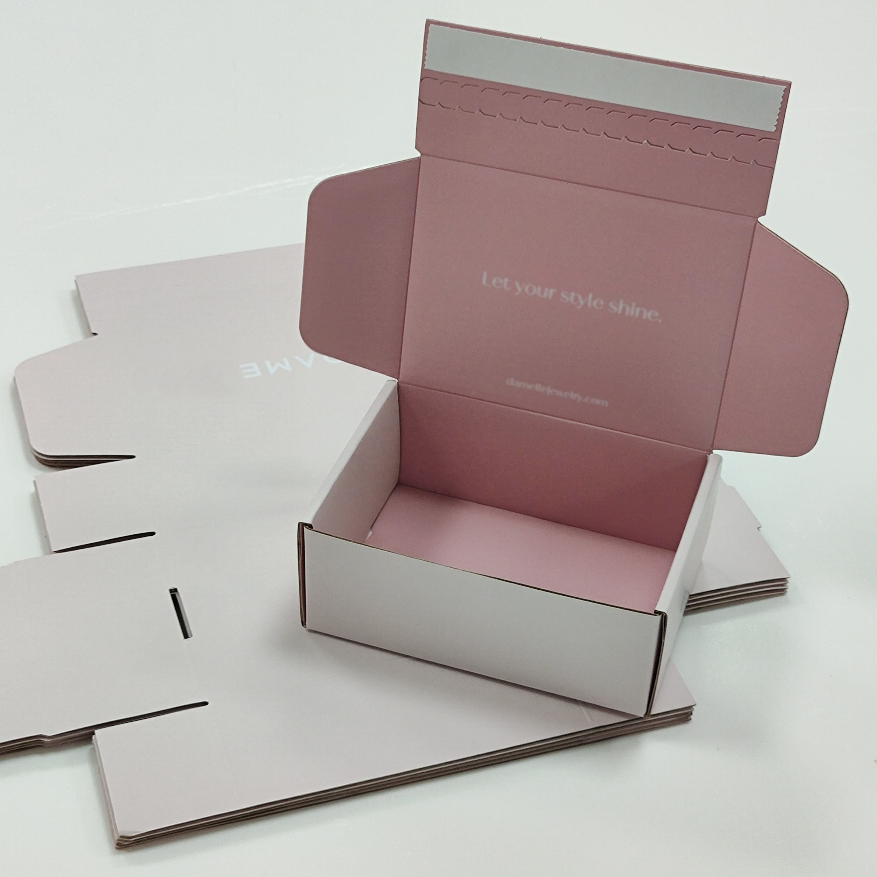 Tear-Off Strip Corrugated Paper Shipping Boxes