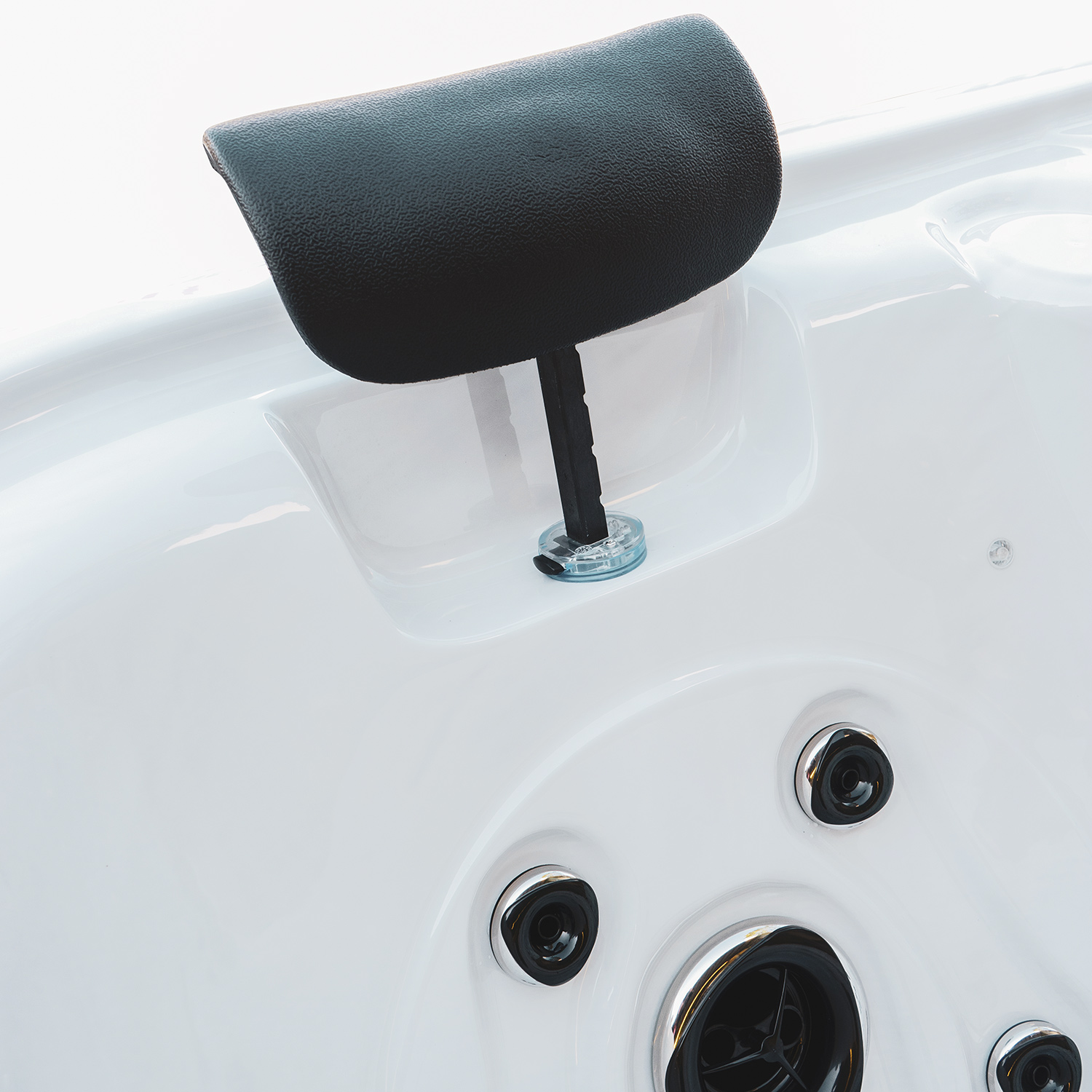 Luxury outdoor hot tub sizes 6 person for small spaces